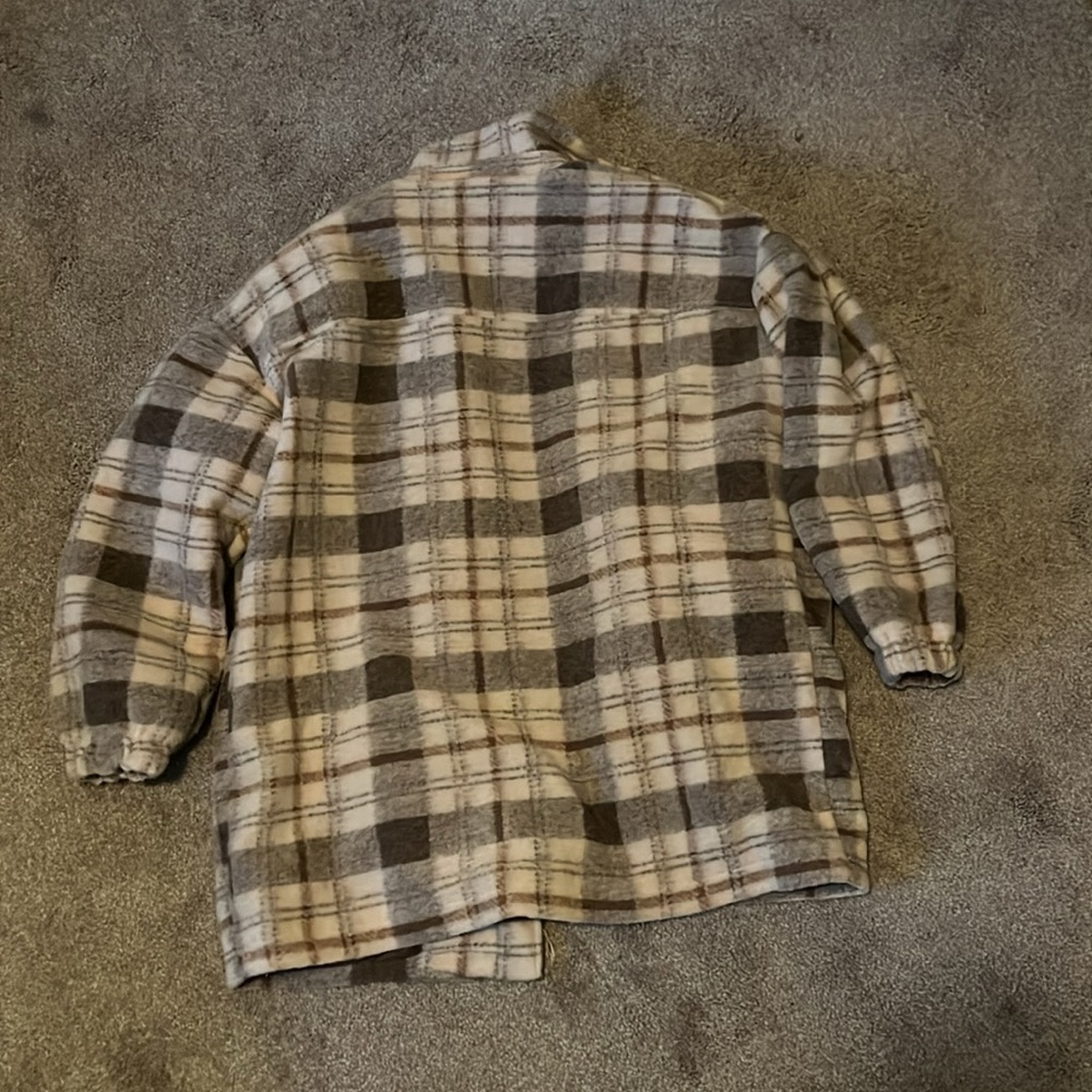 Universal Threads Tan Plaid Winter Jacket - image 2